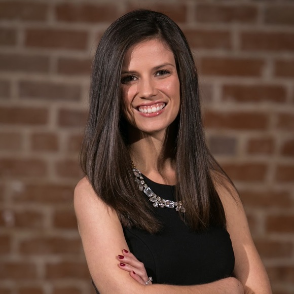 Meet your Posher, Shellby - Picture 1 of 1